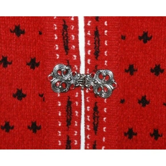 Croft & Barrow Red Nordic Fair Isle Sweater Size M Granny Core Metal Clasp Soft - Picture 3 of 10